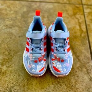 Adidas Moana size 11 tennis shoes Like NEW